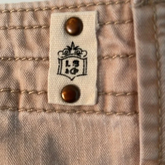 Levi’s Cropped Cargo Pants - Picture 6 of 6